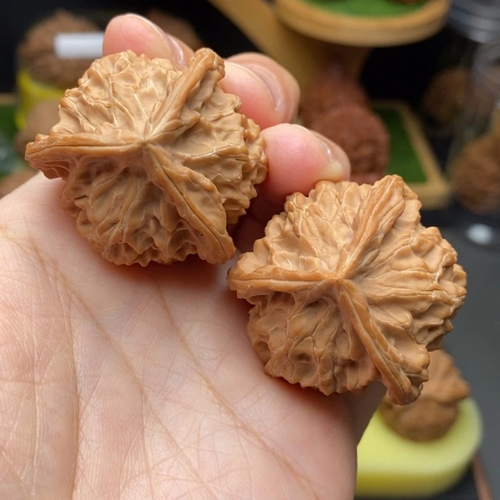 把件文玩核桃花*巷三棱39