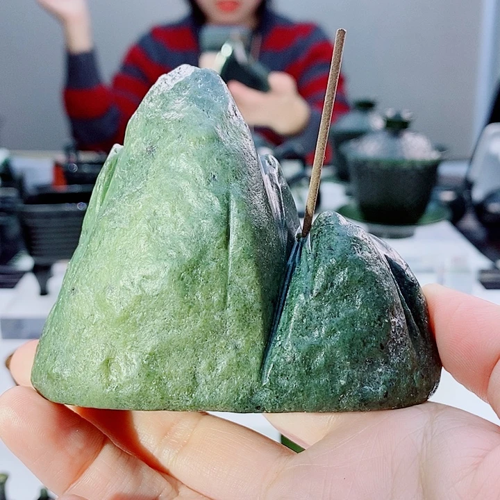 和田玉（青玉）未镶嵌把件