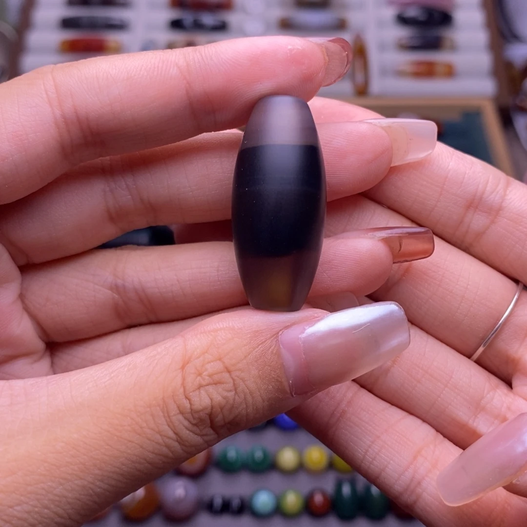 未镶嵌颈饰玛瑙/玉髓