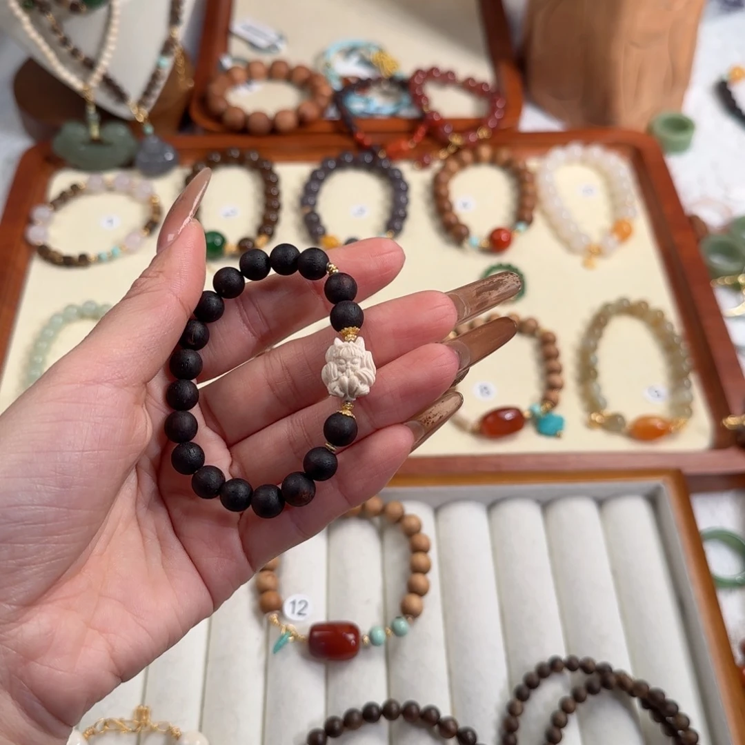 和田玉手串未镶嵌?***.