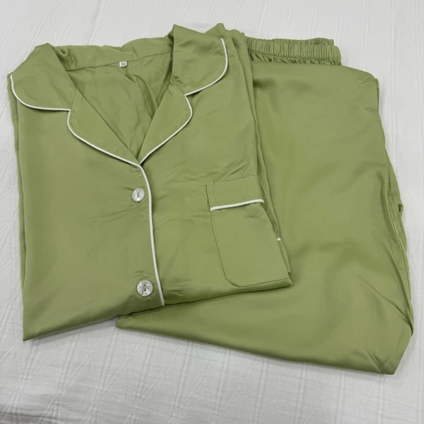 899  超舒服   天丝家居服绿色  短袖长裤