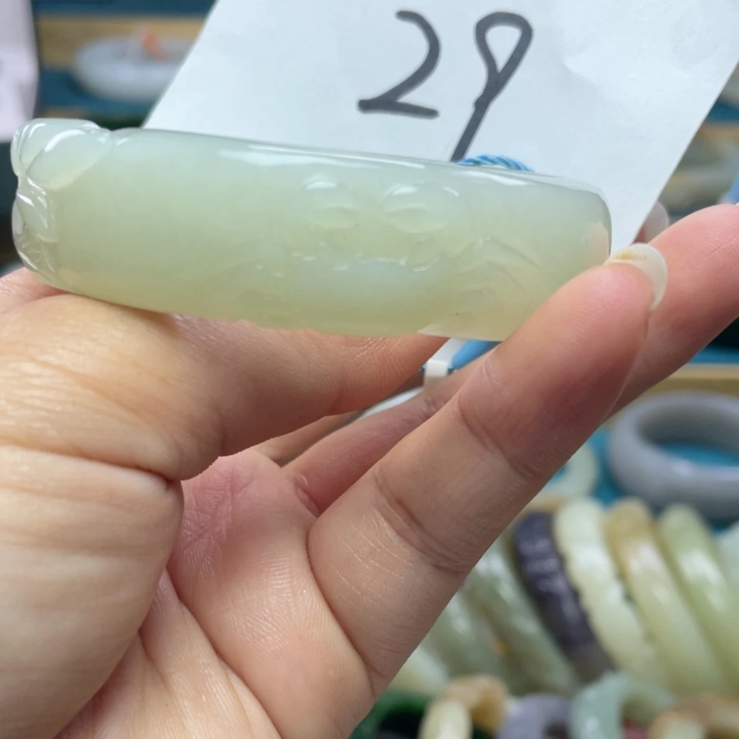 未镶嵌手镯和田玉圈口55