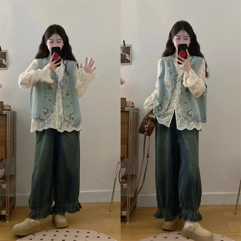 女装春秋新款设计感绣花马甲时尚休闲打底蕾丝衬衫大码牛仔裤套装