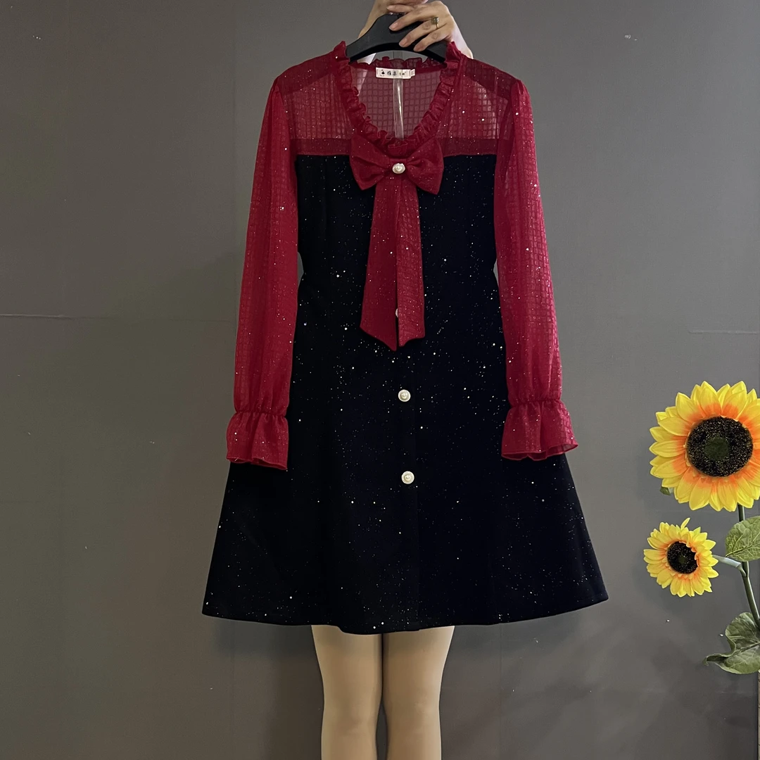 新款时尚设计感V领木耳边系带蝴蝶结撞色拼接收腰显瘦大码连衣裙