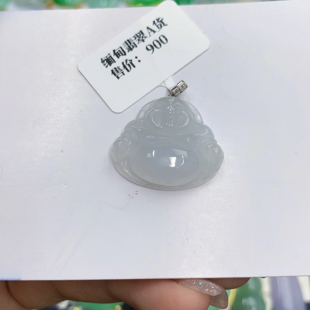 颈饰18K金镶嵌翡翠翡翠