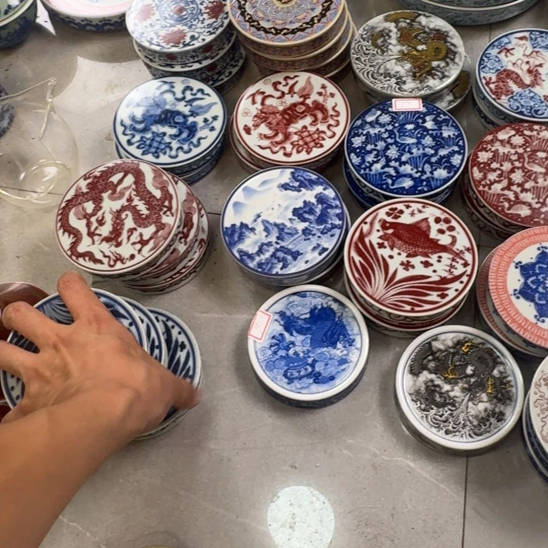 杯青花鱼藻纹盖置