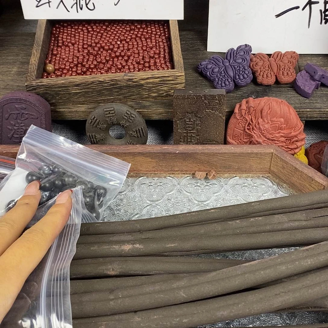 泥塑黑美人香棒350g