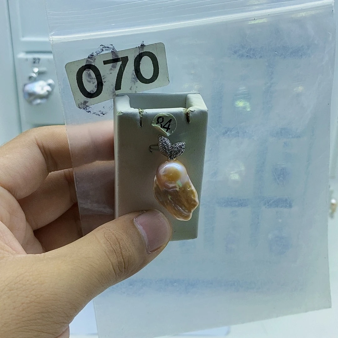 颈饰合金淡水珍珠