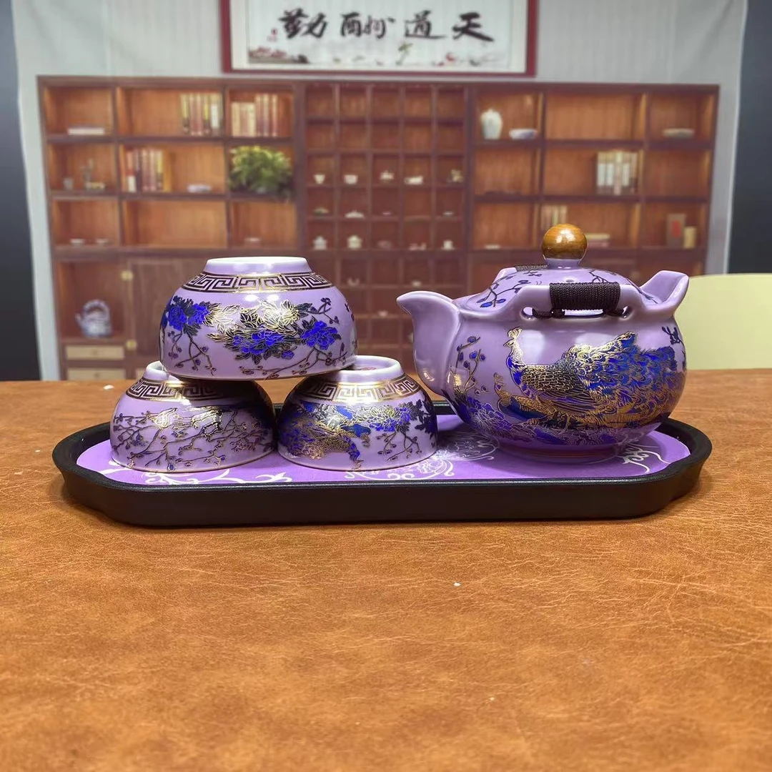 ZH3619-周鸿杰老师紫色变色孔雀手抓壶+紫色茶盘高档