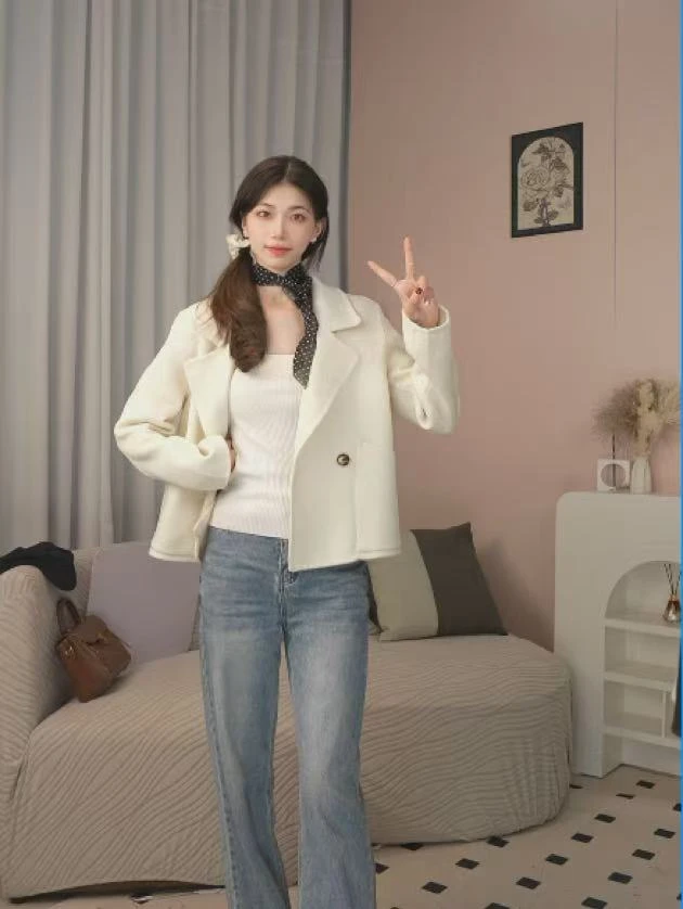 高级感短款女士毛呢外套2025春季新款高贵西装领呢子大衣G2502