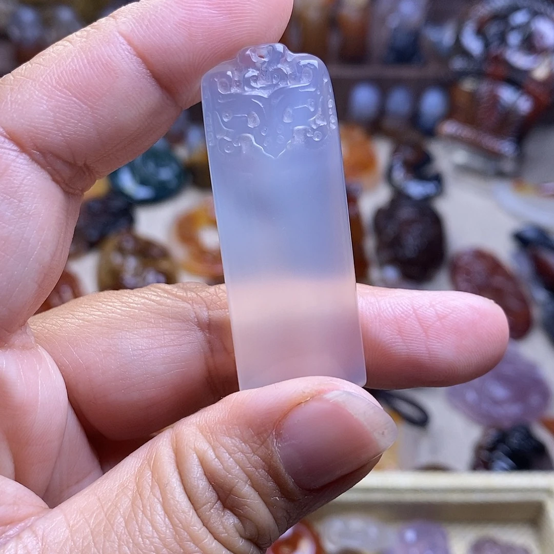 玛瑙/玉髓未镶嵌颈饰