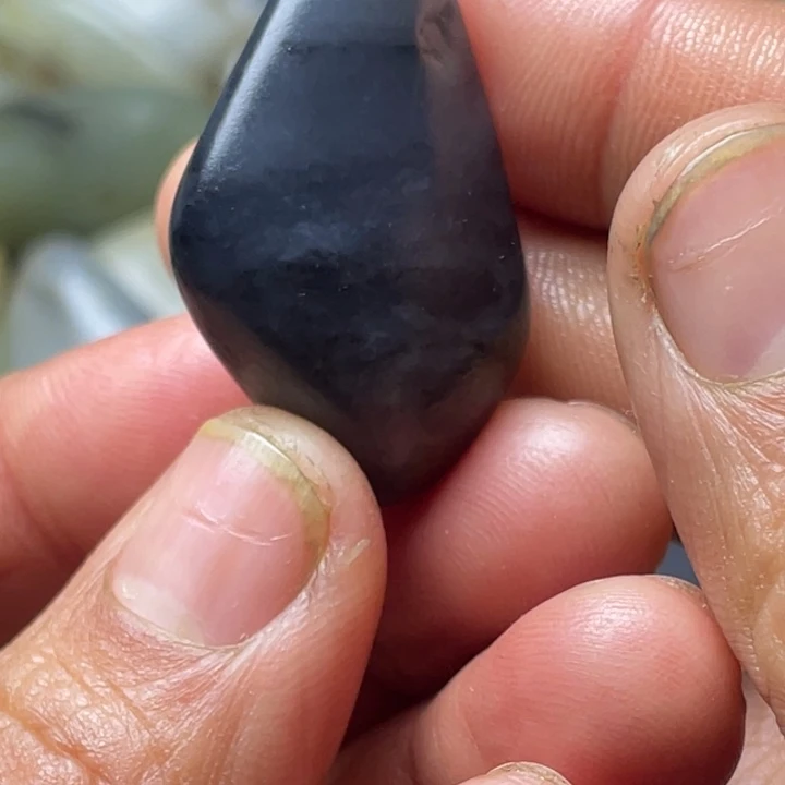 和田玉未镶嵌珠宝半成品