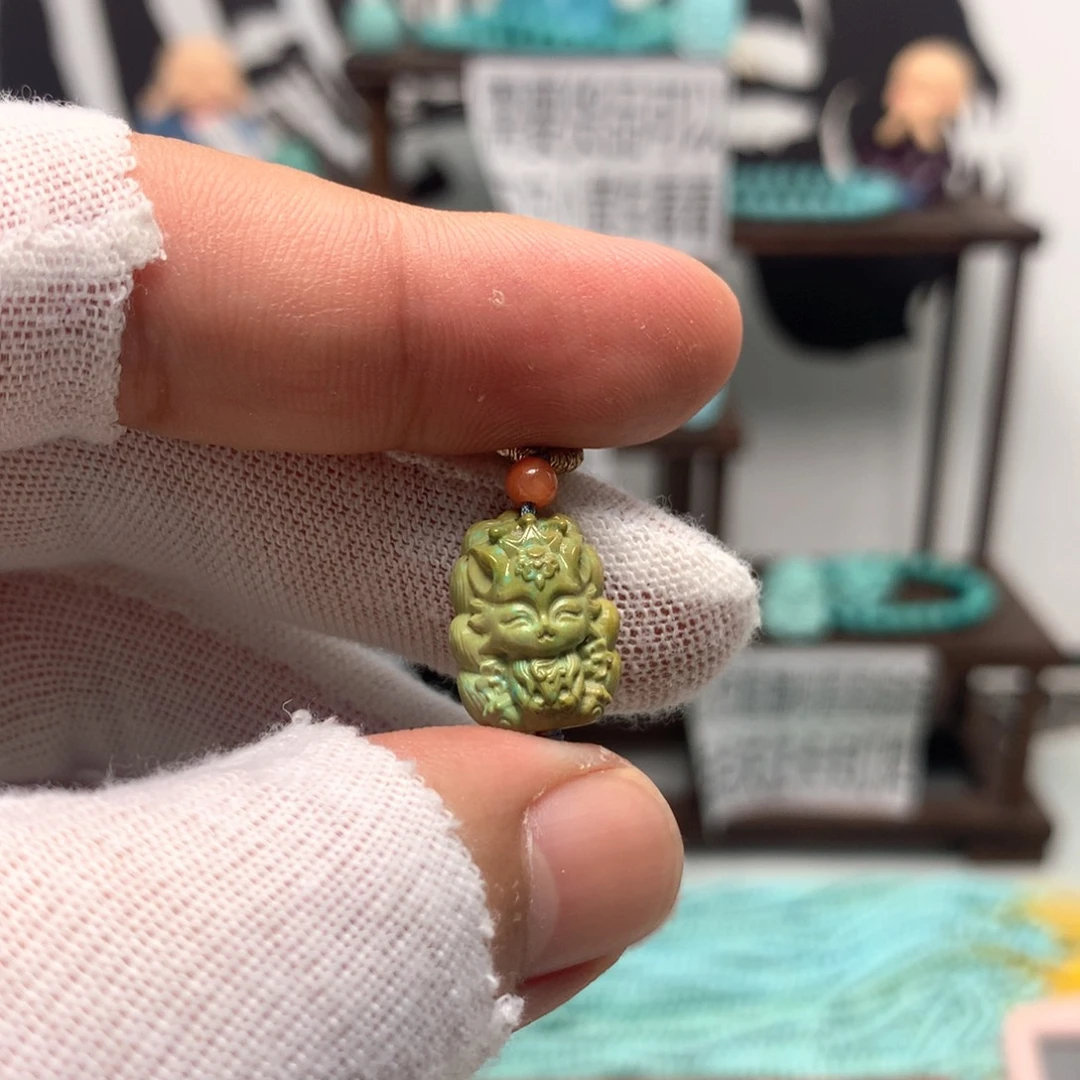 绿松石未镶嵌挂件