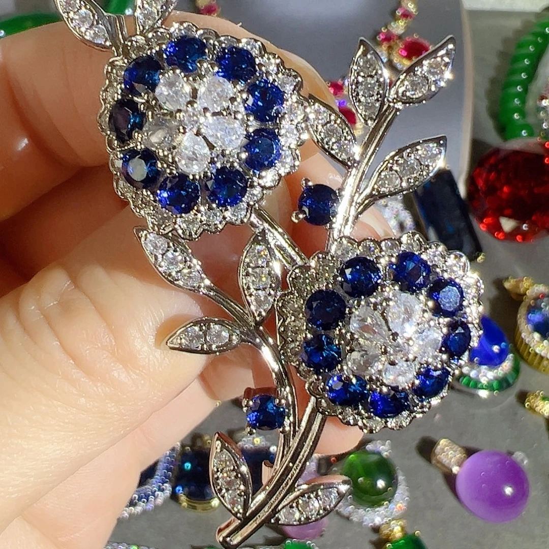 花岗石钨合金红色蓝色吊坠