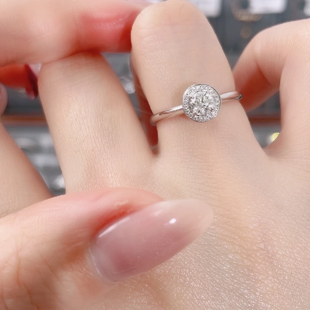 天然钻石戒指/指环18K金镶嵌W19100070