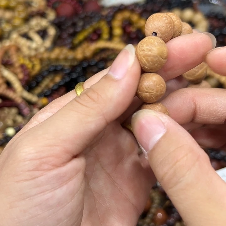 维腊木（绿檀）无事牌