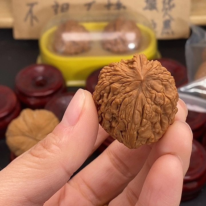 善***慧吊坠文玩核桃裂瑕疵不退不换
