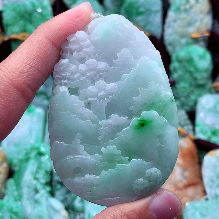 翡翠吊坠(不含链)未镶嵌