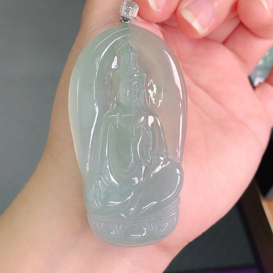 颈饰18K金镶嵌翡翠冰绿大观音65-35-6