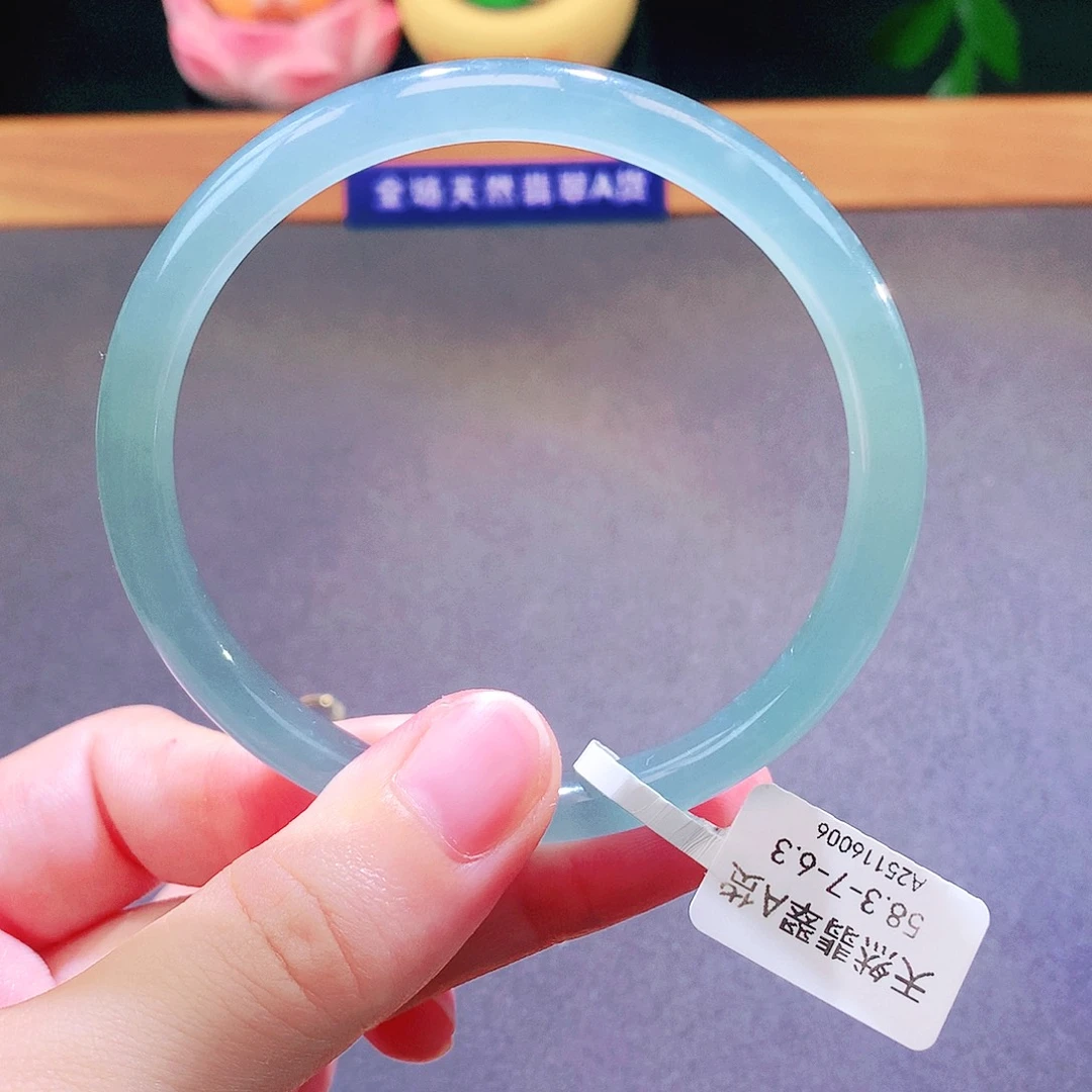 翡翠未镶嵌手镯天然翡翠