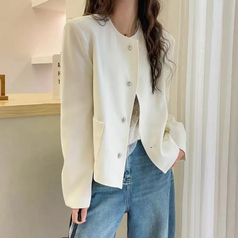 小香风气质短款外套女2025春夏新款百搭通勤长袖直筒外套上衣