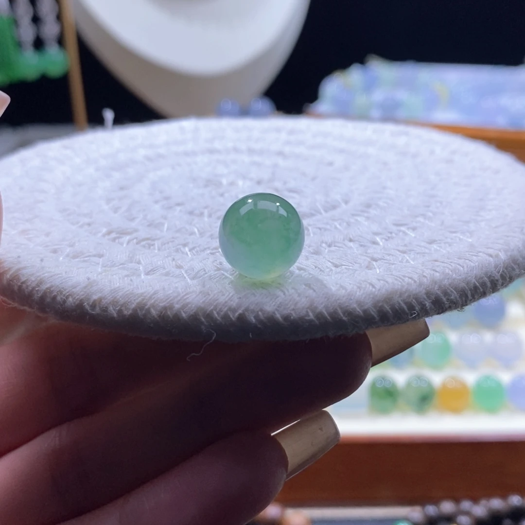 翡翠未镶嵌颈饰冰绿花珠卡12