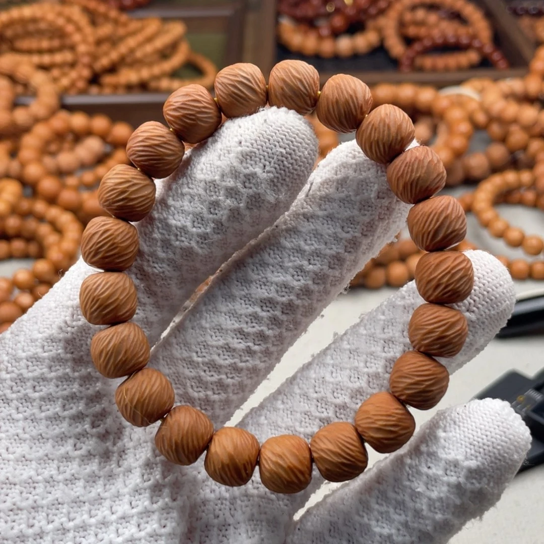 手串猴头核桃11+龙岩小云锦