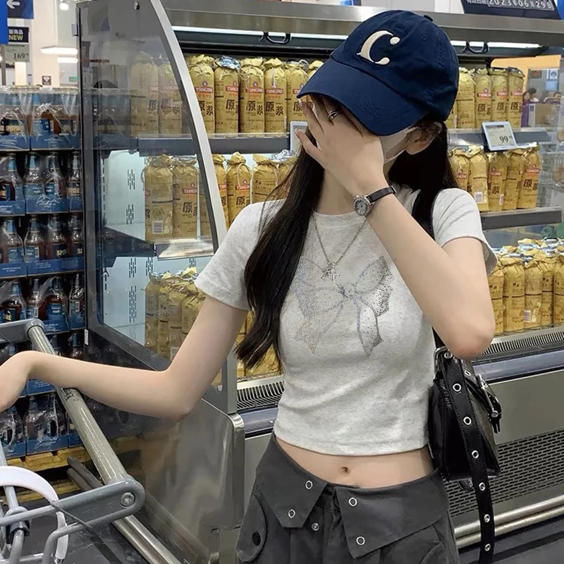 高腰漏肚脐短款上衣女夏季薄款ins小个子露肚体恤修身正肩短袖t恤