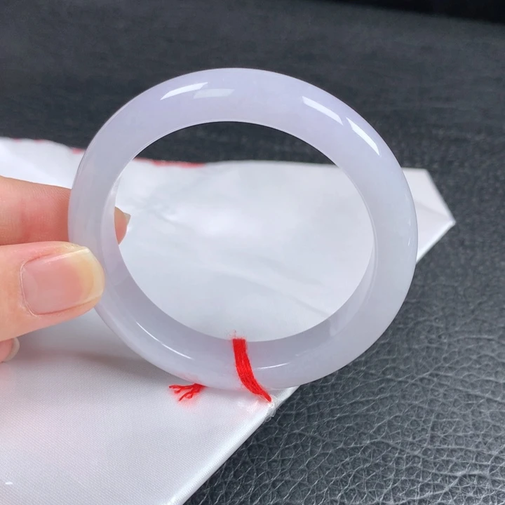 翡翠未镶嵌手镯。。