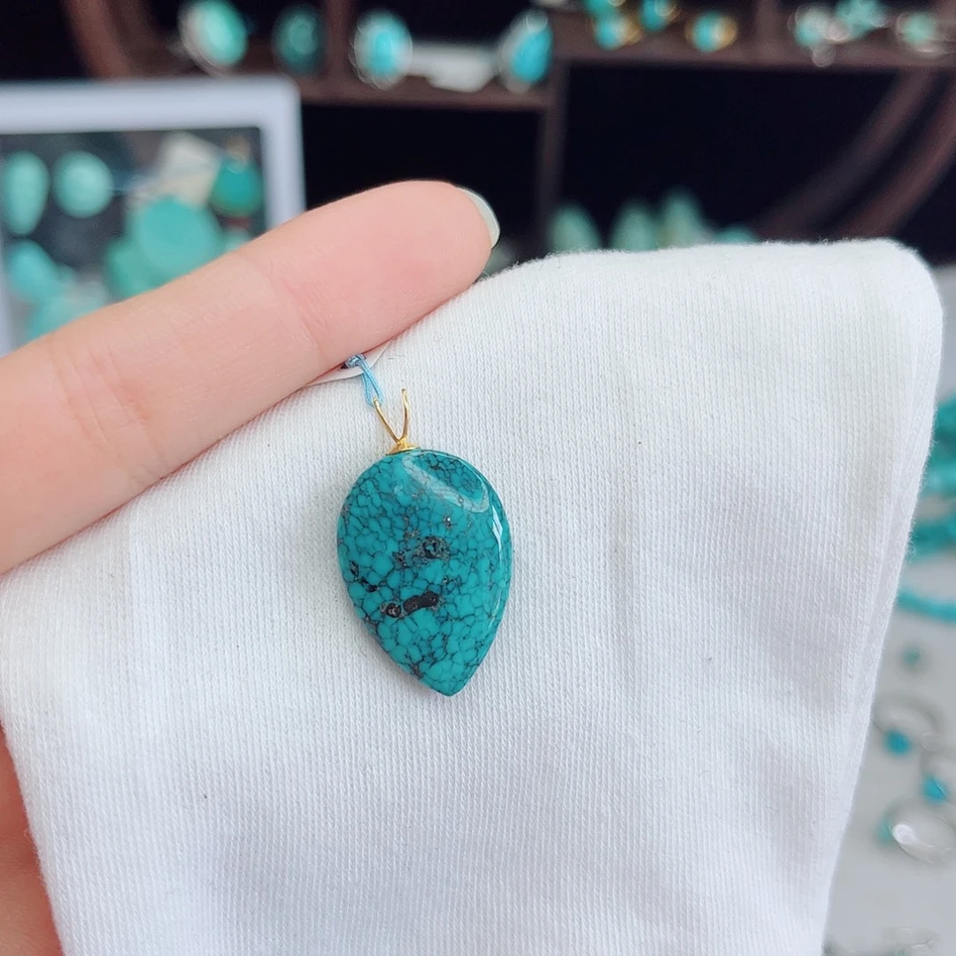 绿松石18K金镶嵌绿松石