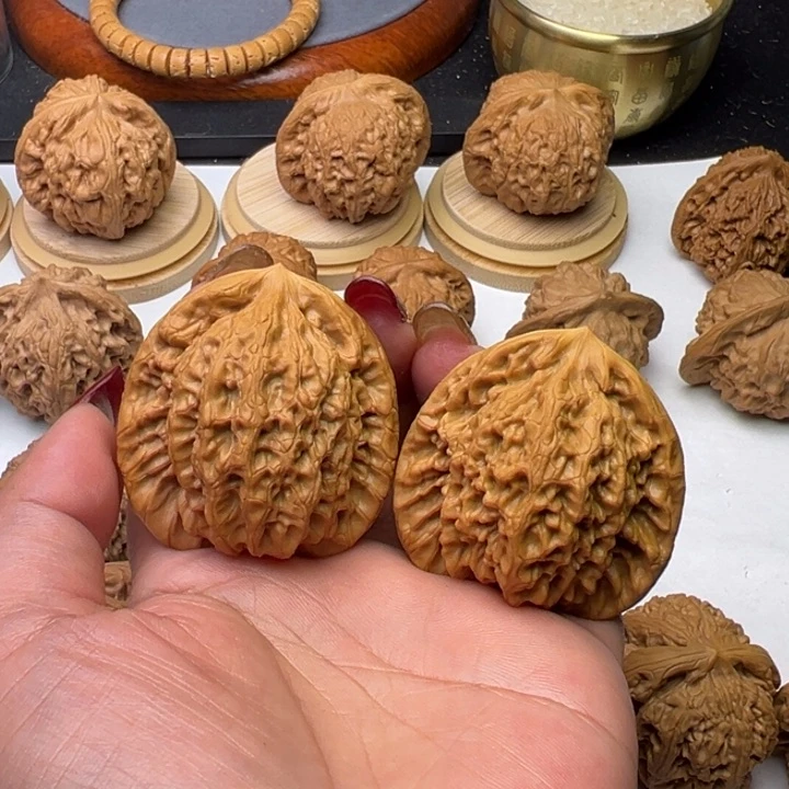 文玩核桃把件芳芳43金公子