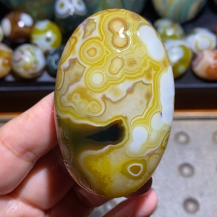 未镶嵌玛瑙/玉髓珠宝半成品143