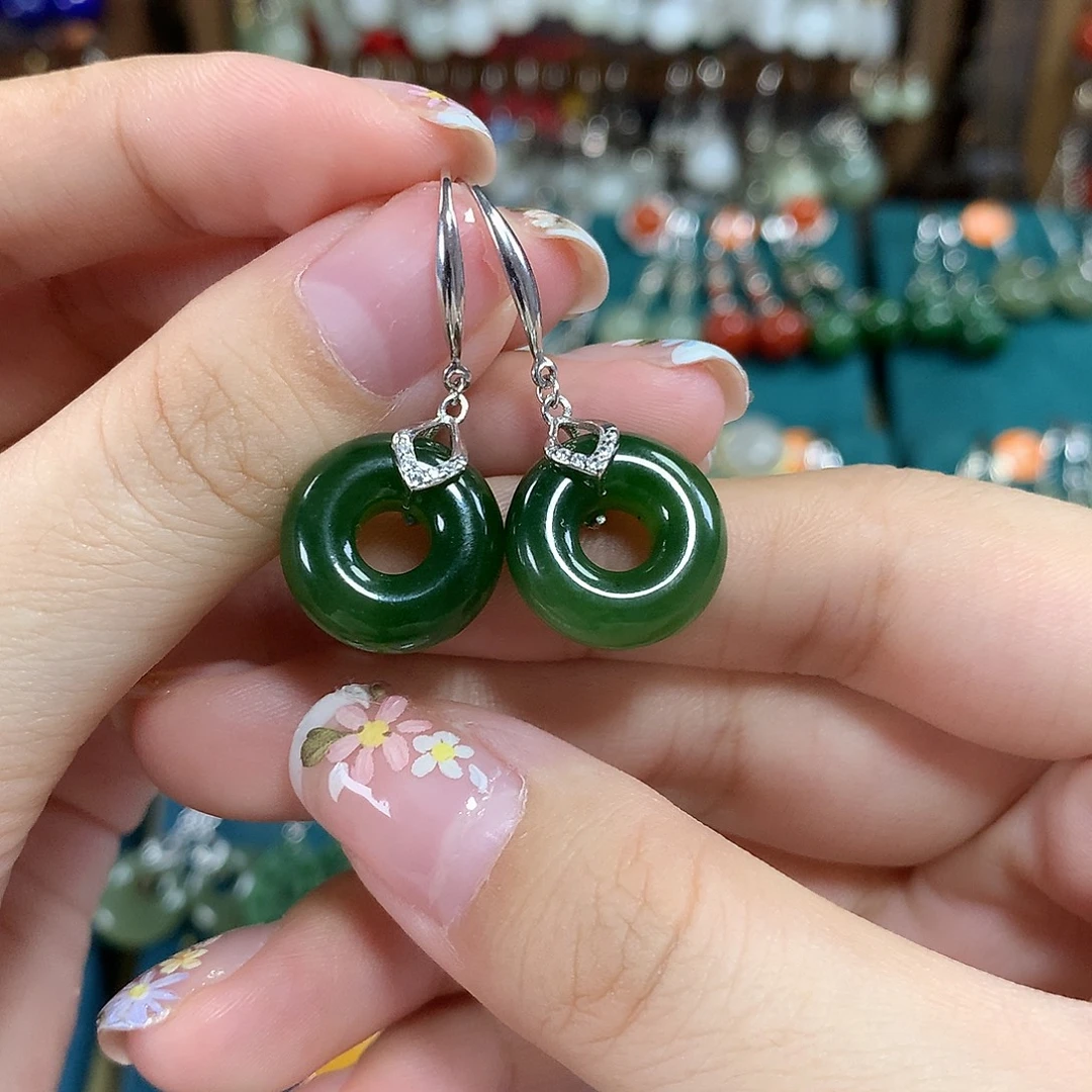 和田玉（碧玉）银S925镶嵌耳饰卡15.5左右