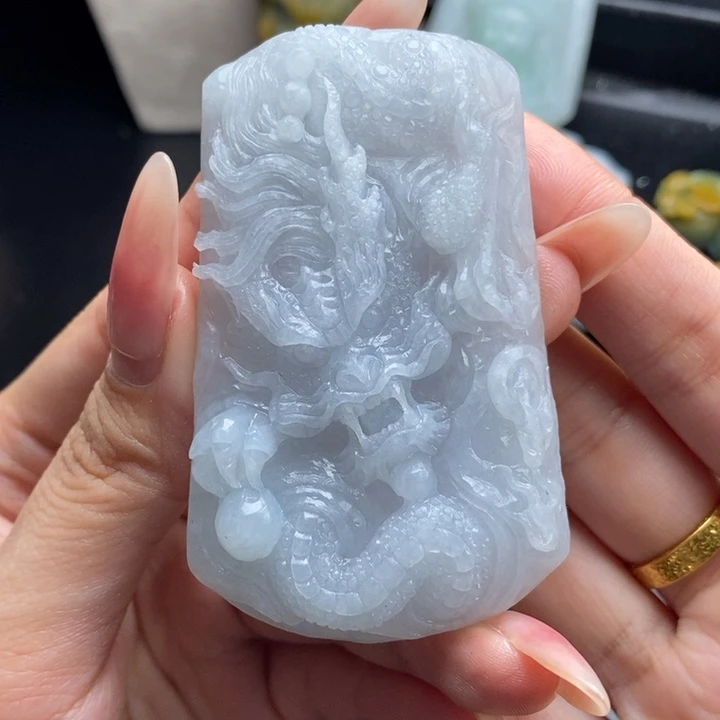 定制翡翠未镶嵌龙牌