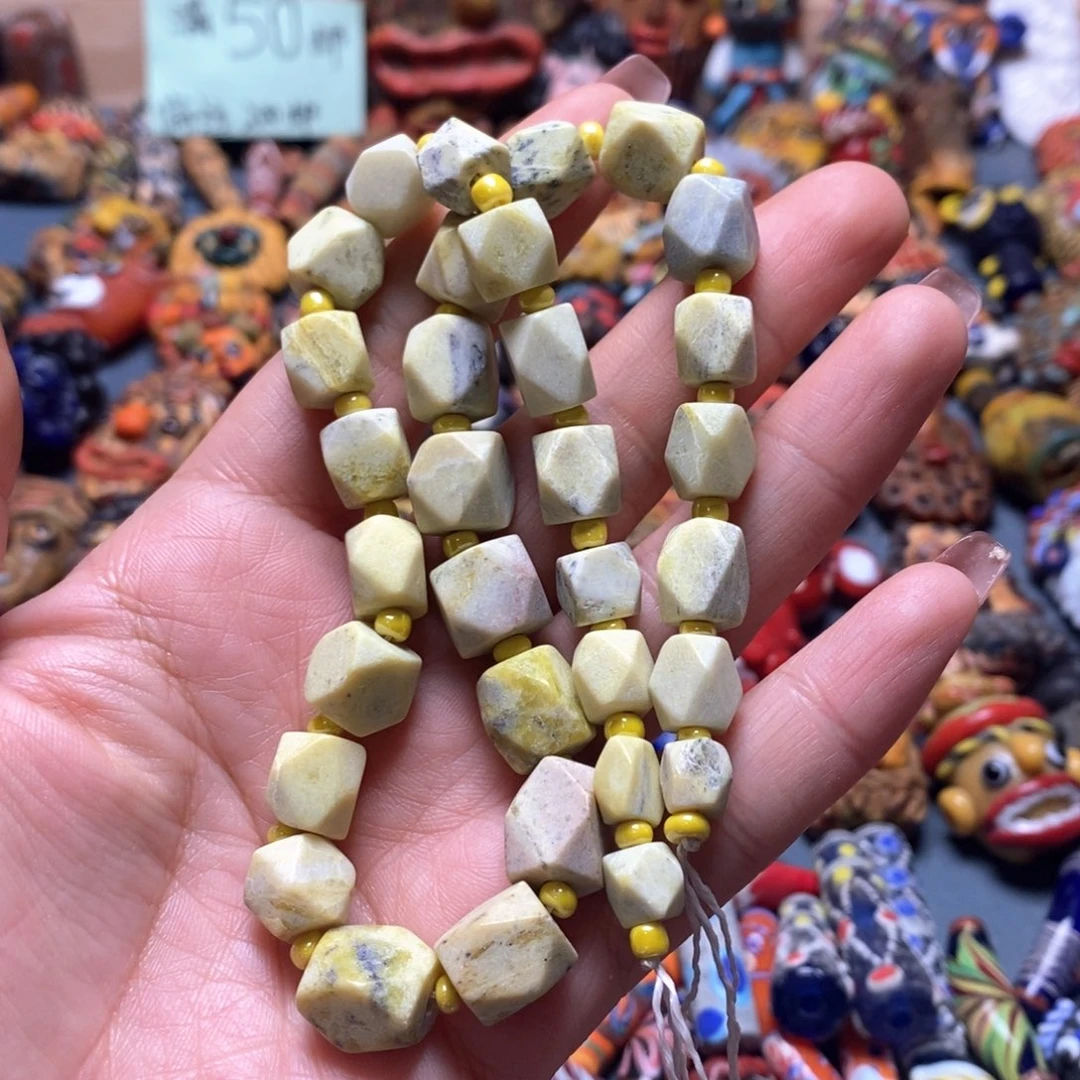 琉璃颈饰印度尼西亚链子