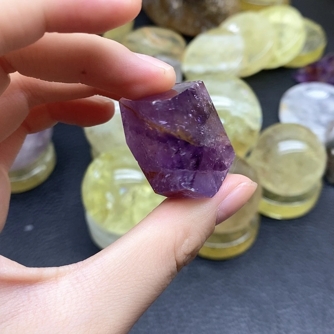 未镶嵌珠宝半成品水晶227水晶石