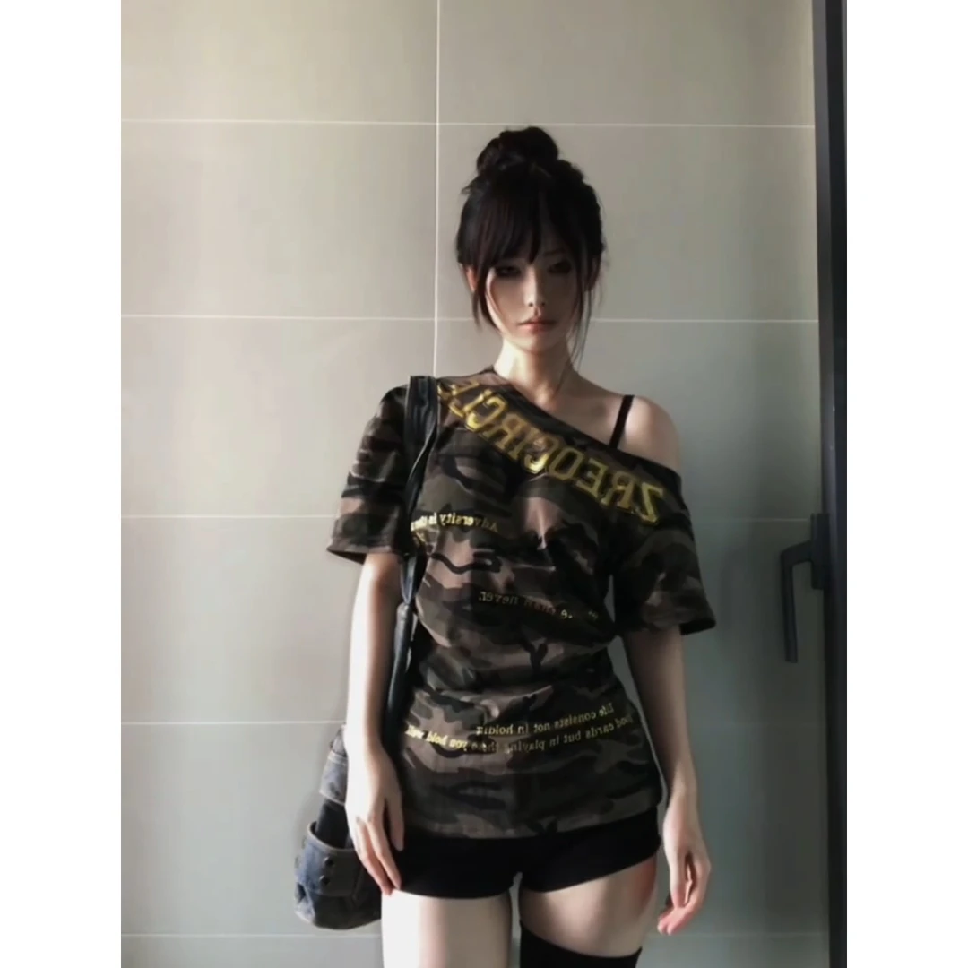 短款上衣露肩辣妹复古印花设计感斜肩女夏季T恤修身