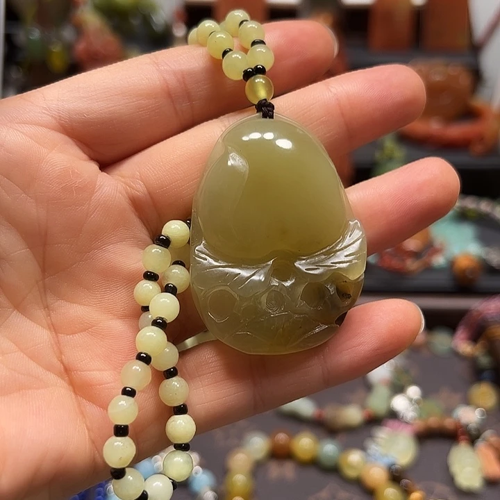 未镶嵌岫玉吊坠，挂件，