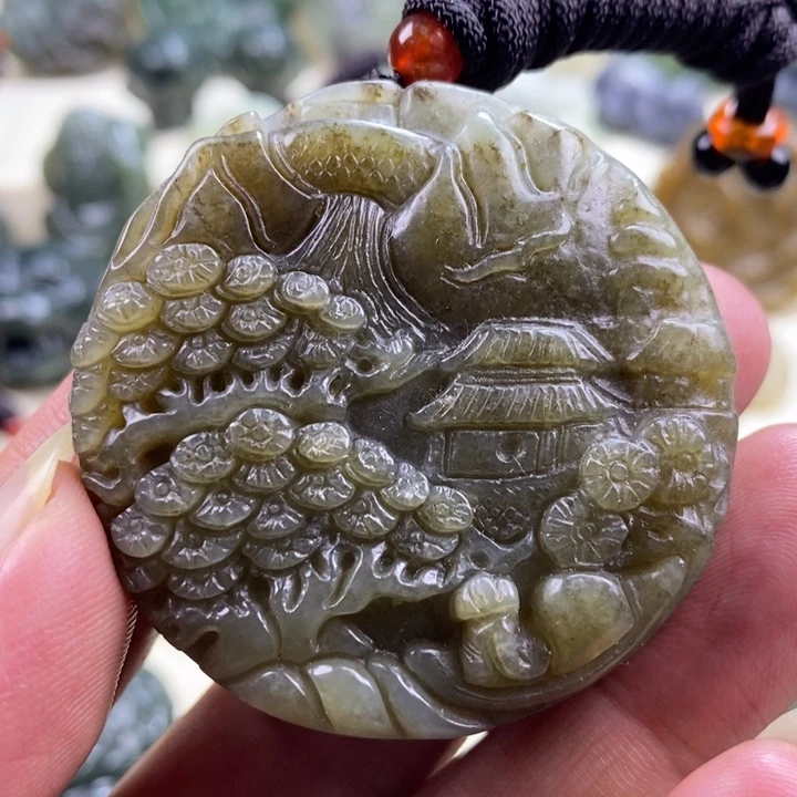 和田玉未镶嵌颈饰