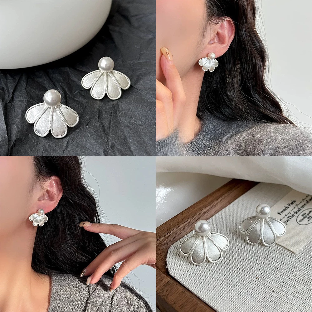 铜合金耳饰 董洁同款阮山索玛花珠珠耳夹银色拉丝双层花瓣耳耳饰