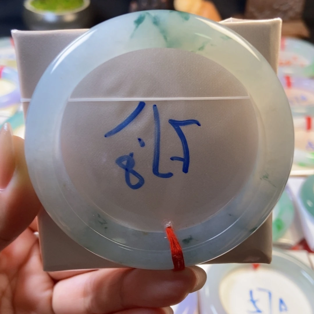 翡翠未镶嵌手镯44冰透飘花