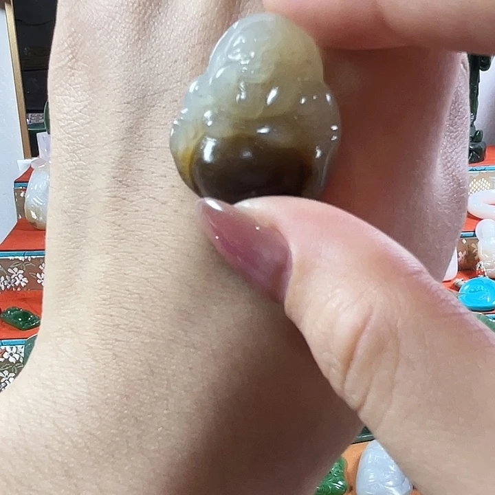 和田玉（糖玉）未镶嵌吊坠(赠链)