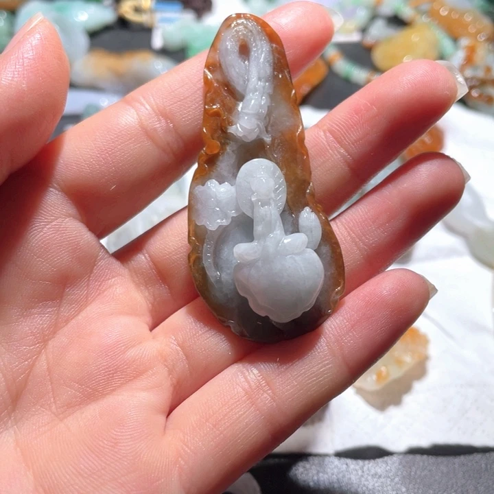 【闪购商品】翡翠颈饰未镶嵌天然翡翠