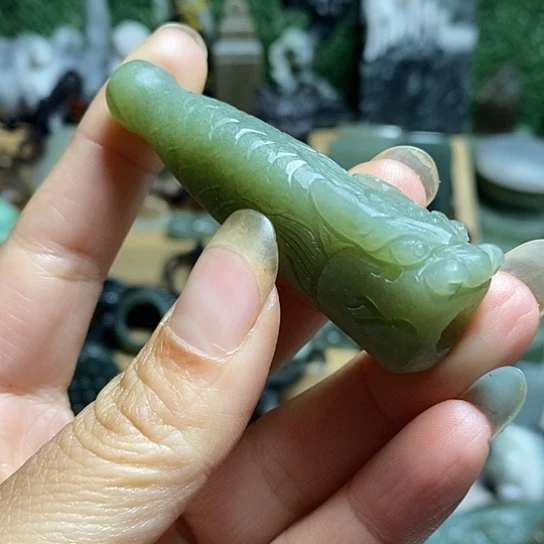 未镶嵌和田玉（糖玉）珠宝半成品