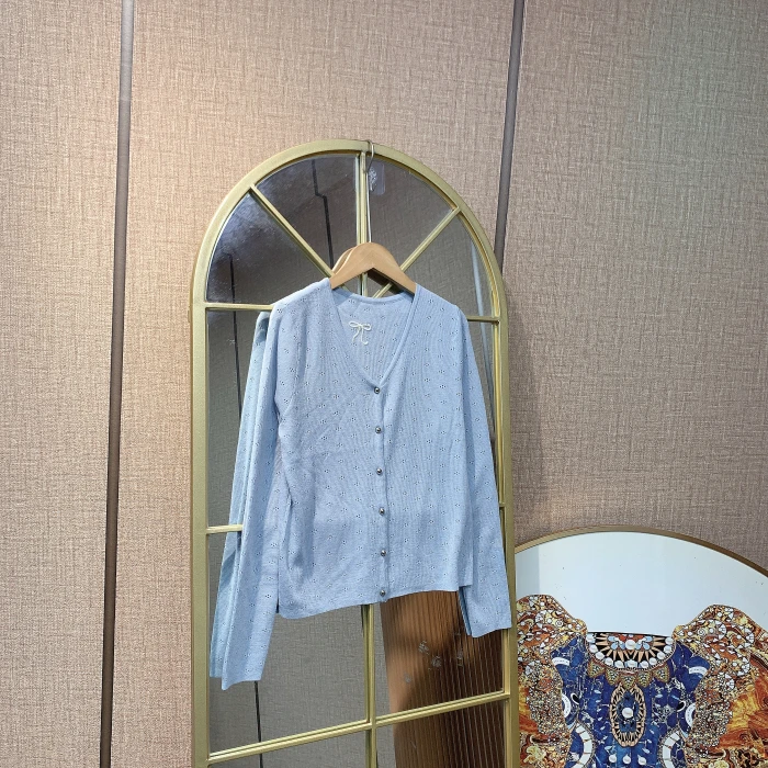 QQ178孕妇灰色针织开衫