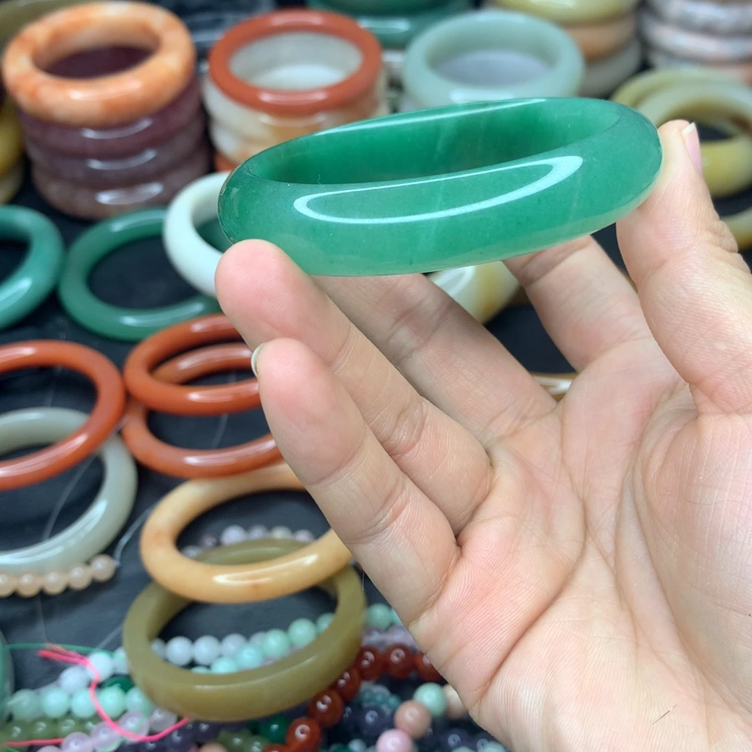 石英质玉未镶嵌手镯20