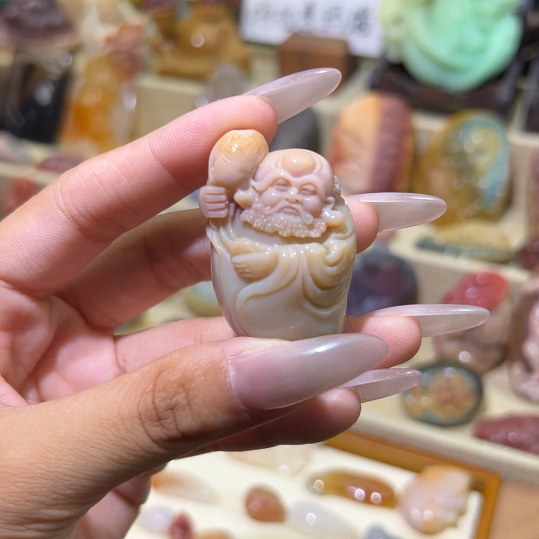 石英质玉未镶嵌颈饰