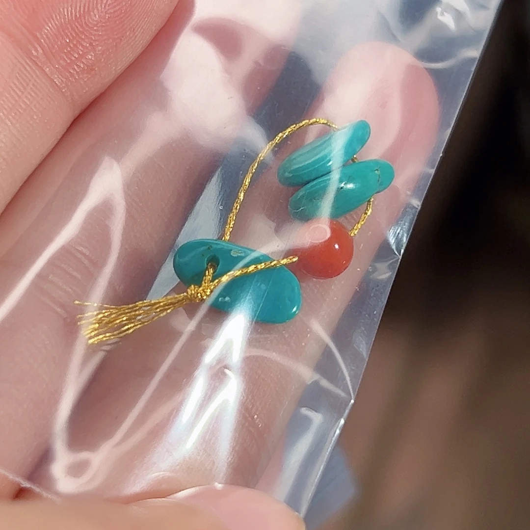 南红玛瑙未镶嵌珠宝奇石