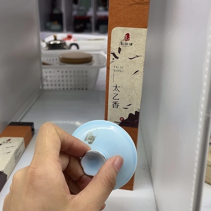 福利待遇多多哦哦哦哦