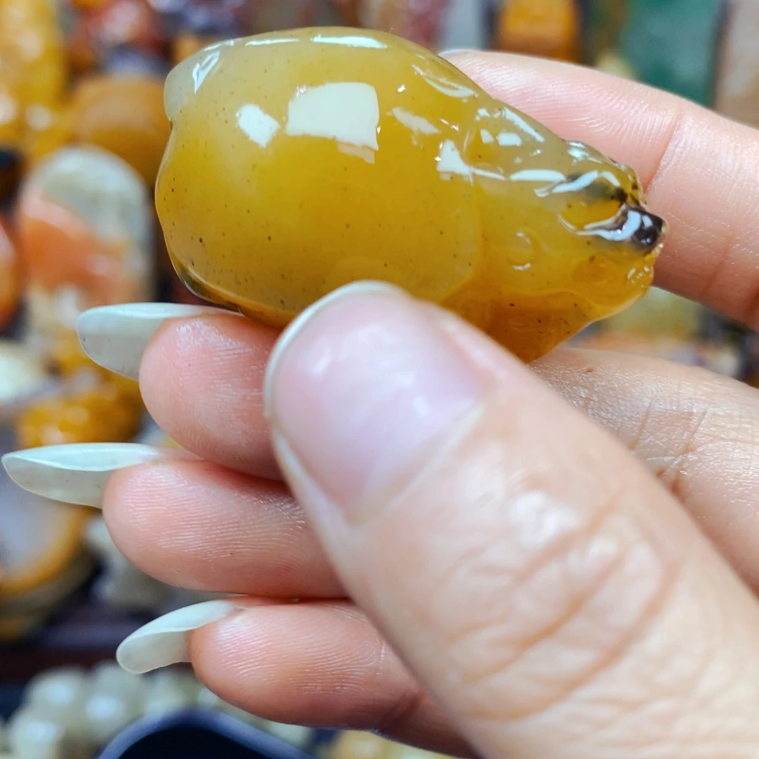 石英质玉（黄龙玉）未镶嵌吊坠(不含链)